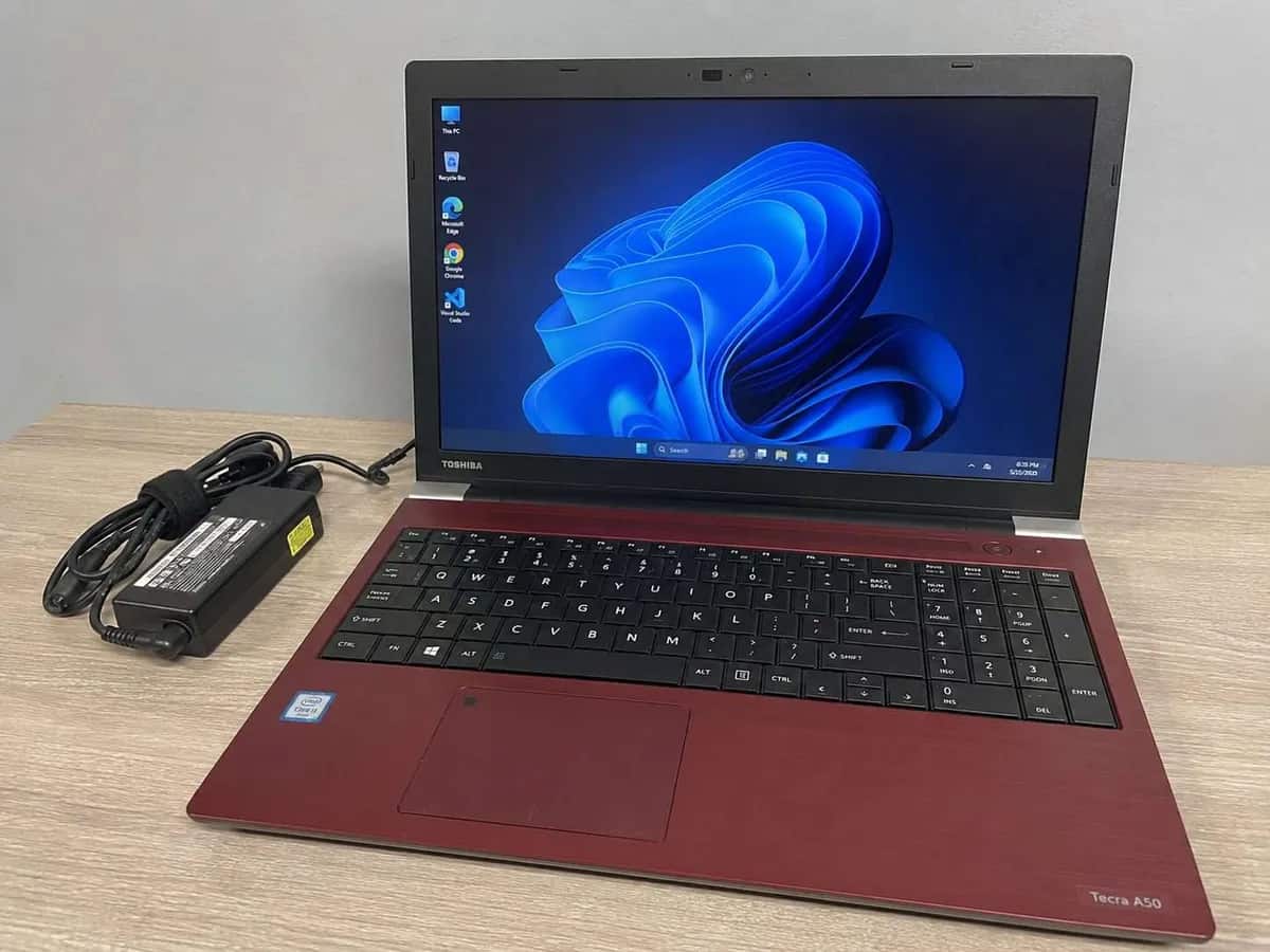 Toshiba Tecra A50 استعمال خفيف