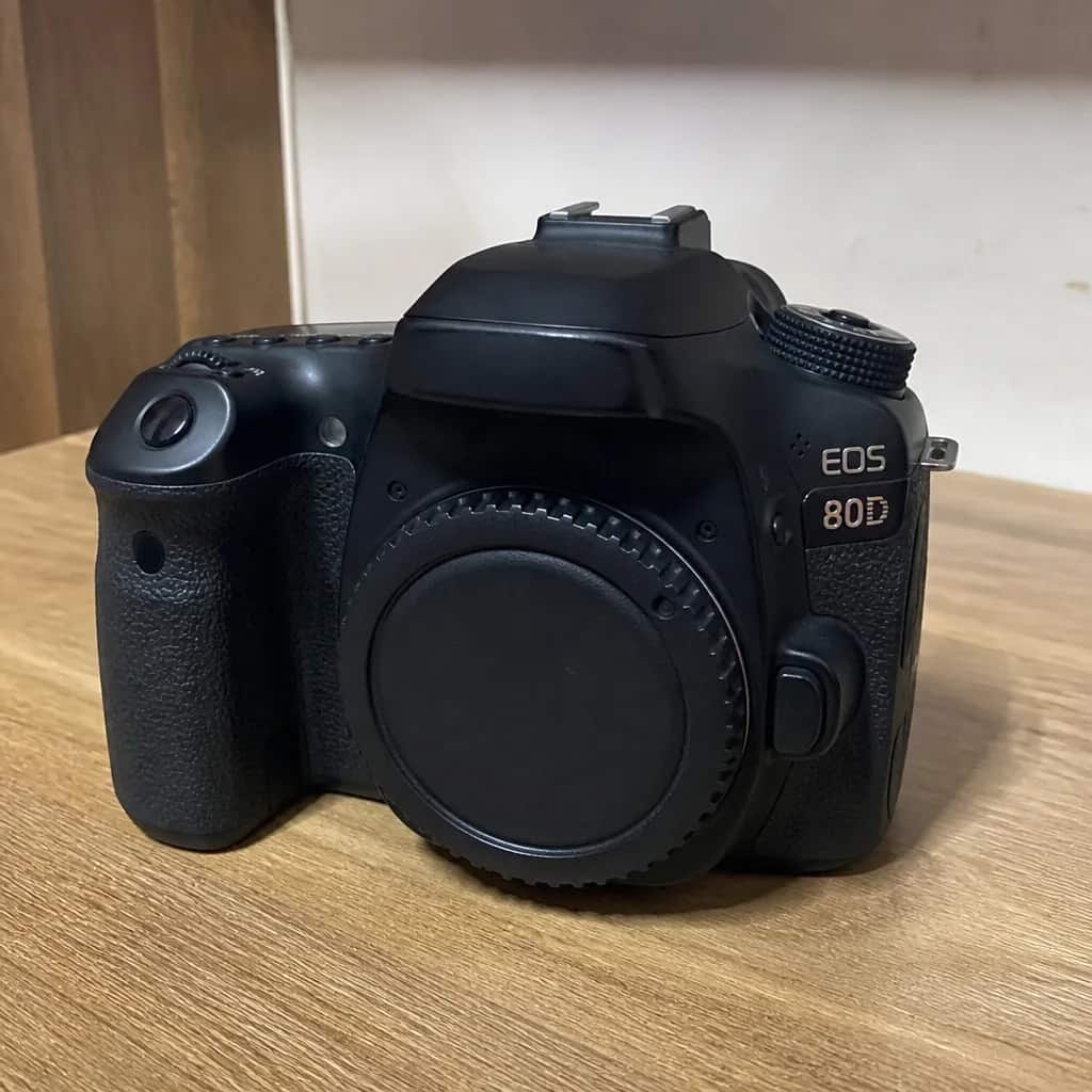 Canon EOS 80D استعمال خفيف