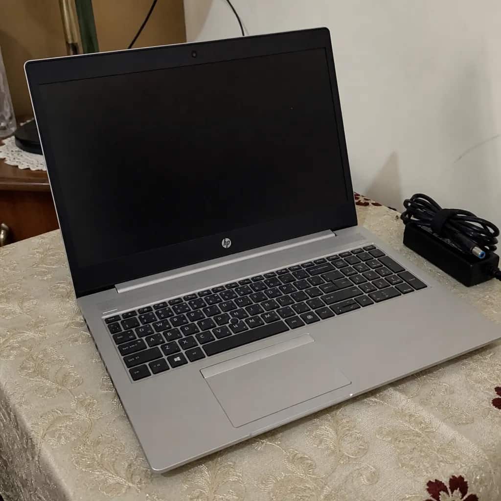 HP ProBook 450 G7 نظيف جداً