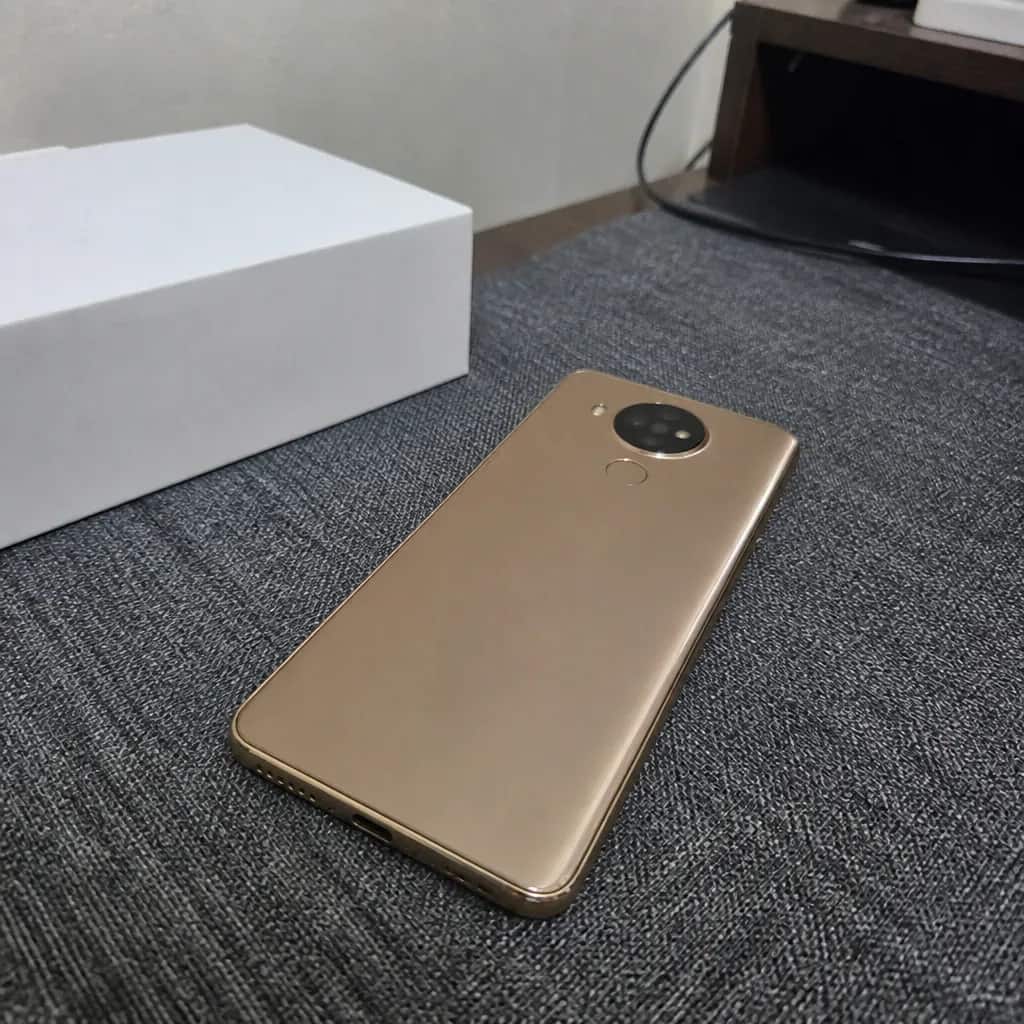Nokia 8.3 128GB مستعمل بحالة ممتازة