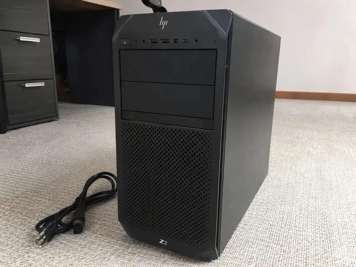 HP Z2 G4 Workstation نظيف جداً